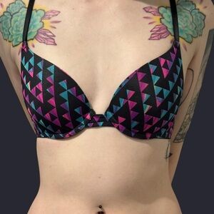 Victoria’s Secret PINK / Push-up Bra / Multicolor Geometric Print / Y2K Size 34A